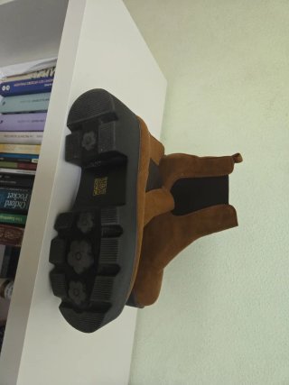 Botines Marrones Estilo Chelsea