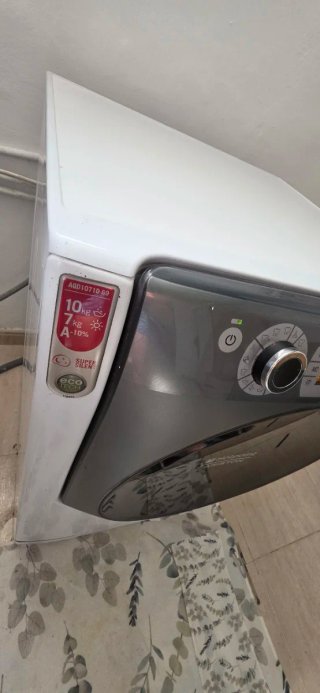 Lavadora y secadora Hotpoint Ariston Aqualtis