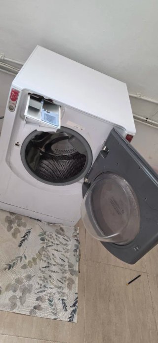 Lavadora y secadora Hotpoint Ariston Aqualtis