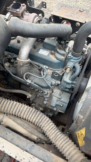 Motor Kubota D1505t de 3 cilindros