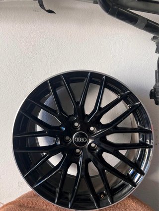 Llantas Audi SQ2 19 Pulgadas Originales