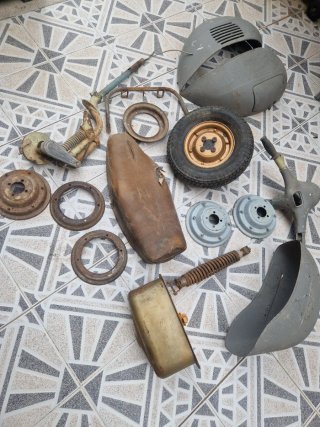 Vespa 125 L 1964  completa desmontada