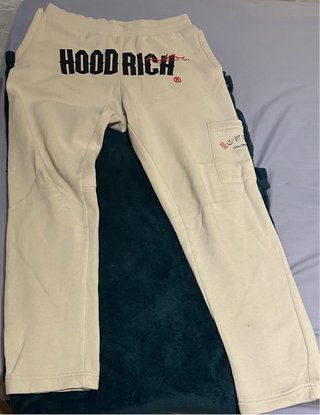 Sudadera y pantalones Hoodrich Blanca con Logo