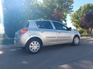 Renault Clio 2009