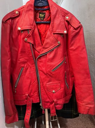 Chaqueta de Cuero Roja Nice London