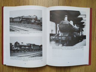 Libro LOCOMOTIVES BETWEEN THE WARS/LOCOMOTORAS ENT