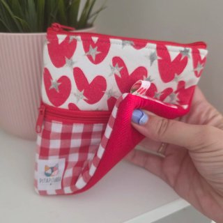 Astuccio con 2 scomparti a cerniera con cuori e quadri
