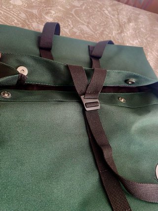 Mochila backpack On Running verde