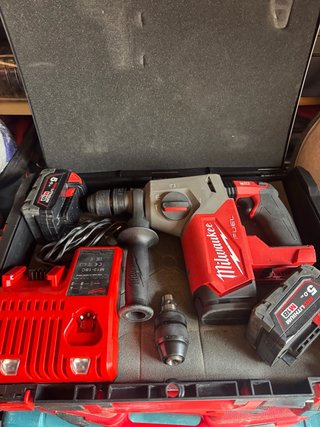 Martillo Milwaukee FUEL M18 FHX