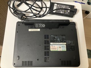 Portátil Dell Inspiron 11z Negro