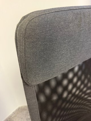 Silla de escritorio ergonómica negra