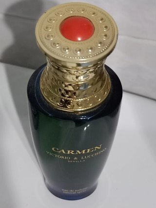 Perfume Carmen Sevilla Victorio & Lucchino