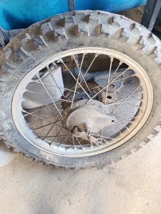 Ruedas Yamaha DT 80