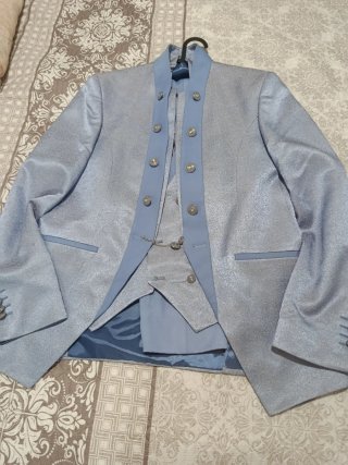 Traje azul de 3 piezas