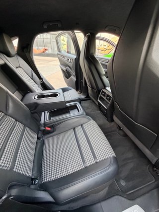 Porsche Cayenne 2019