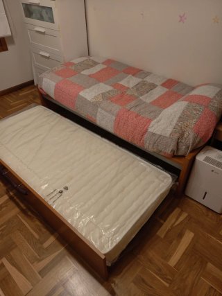 Cama nido de madera con 2 colchones