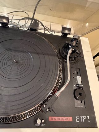 Tocadiscos ETP DLS 5000 MKII + Altavoces JBL