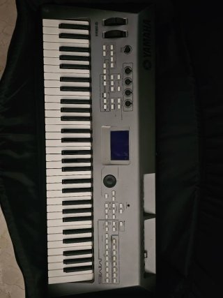 Sintetizador Yamaha MM6 negociable