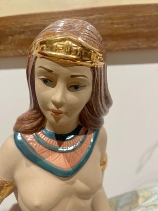 Figura Decorativa Dama con Cisne
