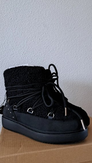 Botines ONLY negros con cordones
