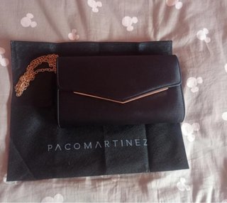 Bolso Paco Martinez negro con cadena