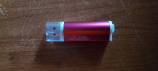 Lettore Multi-Adattatore USB Rosso