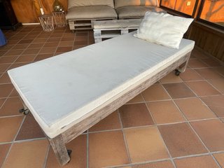 Cama de Jardín de Madera