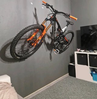 Soporte de pared para bicicleta