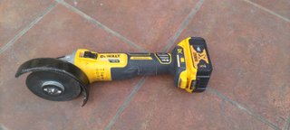Radial DeWalt 20V XR Brushless