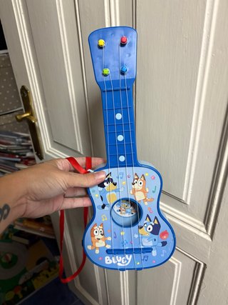 Guitarra de juguete Bluey