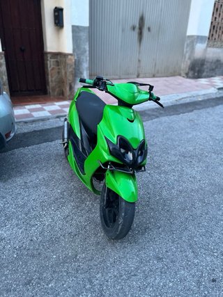 Yamaha Jog RR Verde