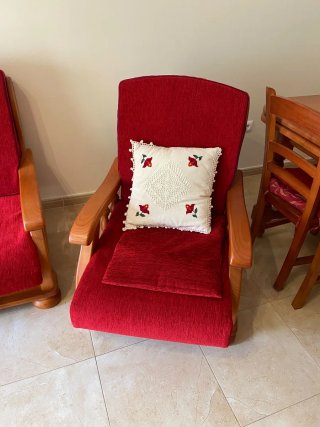 Sofá y 2 sillones de madera maciza