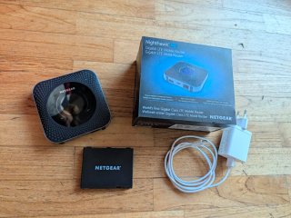 Router Modem Netgear Nighthawk M1