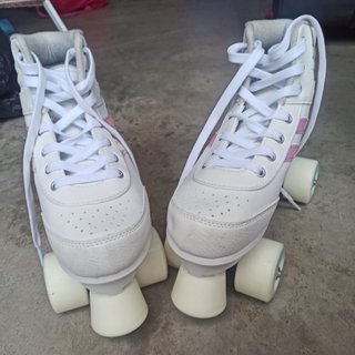 Patines 4 ruedas blancos talla 38