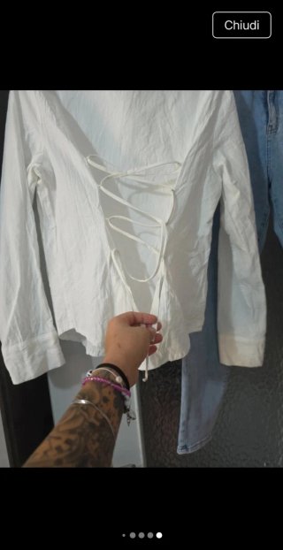 Jeans e camicia donna