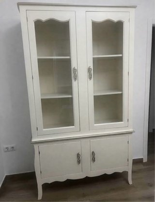 Muebles de salon de madera maciza Estilo clasico.