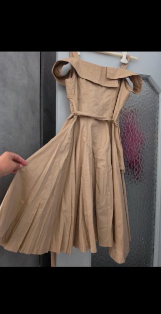 Abito vintage beige
