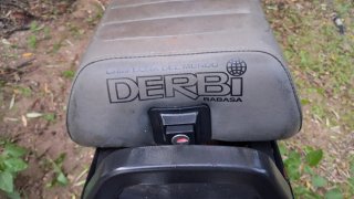 Asiento Derbi Rabasa Campeona del Mundo