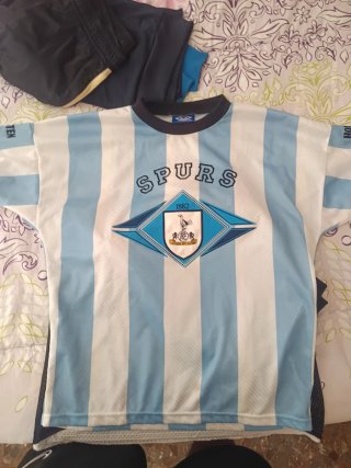 Camiseta Tottenham Hotspur Umbro sin uso ninguno