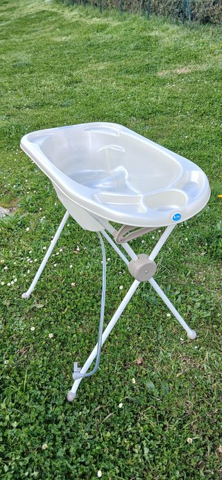 Bañera bebé ergonómica patas plegables