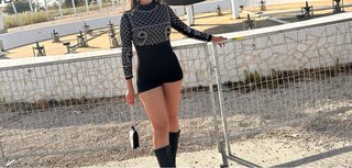 Mono corto con brillantes para fiesta elastico