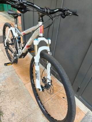 Bicicleta Kona MTB