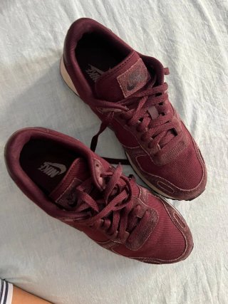 Zapatillas Nike Burdeos