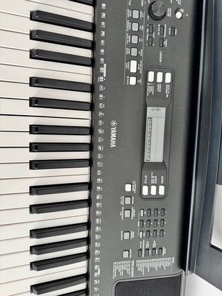 Teclado Yamaha PSR-E363 Digital Portátil