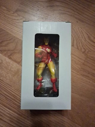 Iron Man Clásico Fact Files