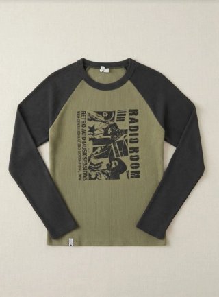 Camiseta manga larga verde y negra