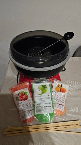 Máquina Algodón de Azúcar Cecotec + 3 Azúcares