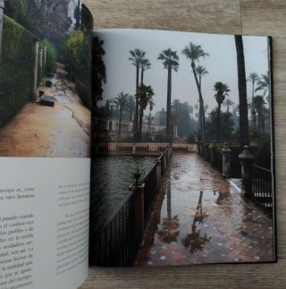 Libro "El libro de las horas. Alcázar de Sevilla".
