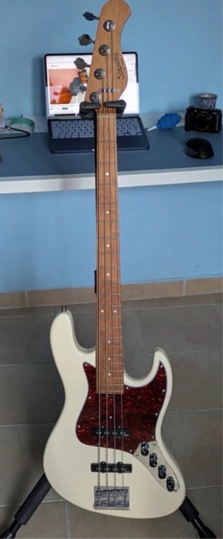 Bajo Sadowsky MetroExpress V2 VTC