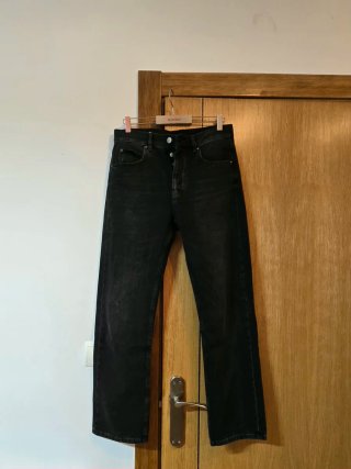 Pantalón vaquero Zara negro
